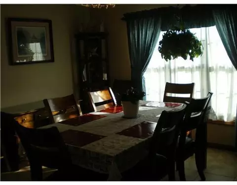 3700 Chickasaw Ave, Springfield, OH 45502 photo 8