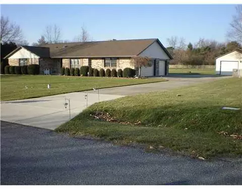 3700 Chickasaw Ave, Springfield, OH 45502 photo 1