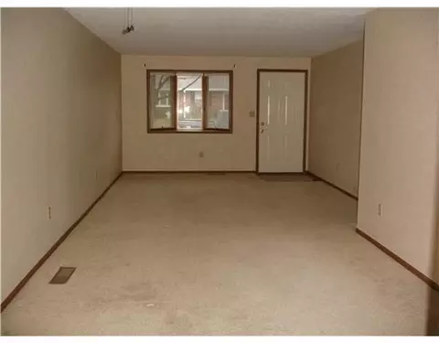 4575 Tacoma #--, Springfield, OH 45503 photo 2