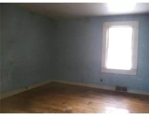 624 S York St, Springfield, OH 45505 photo 3