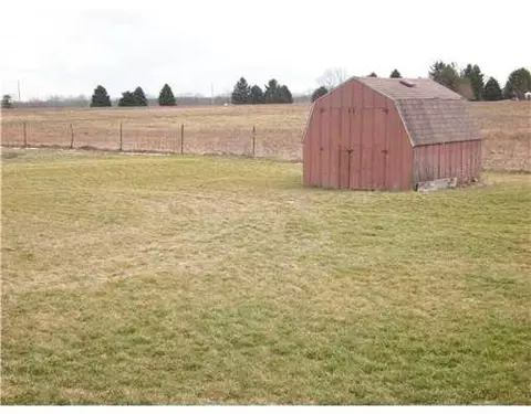 4843 E County Line Rd, Springfield, OH 45502 photo 25