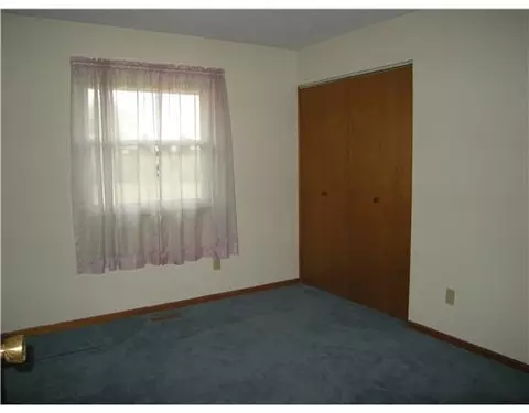 4843 E County Line Rd, Springfield, OH 45502 photo 11