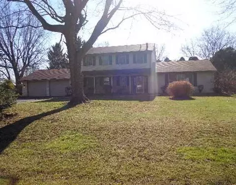 4632 N Plateau Dr, Springfield, OH 45502 photo 1