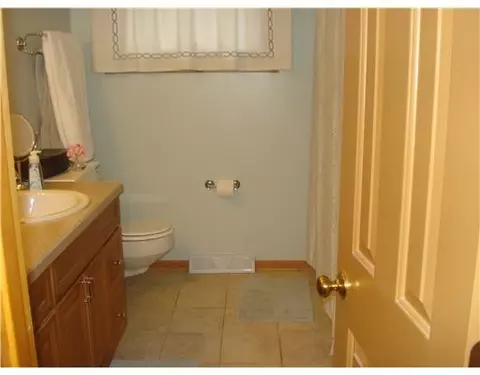 1936 Montego Dr, Springfield, OH 45503 photo 5