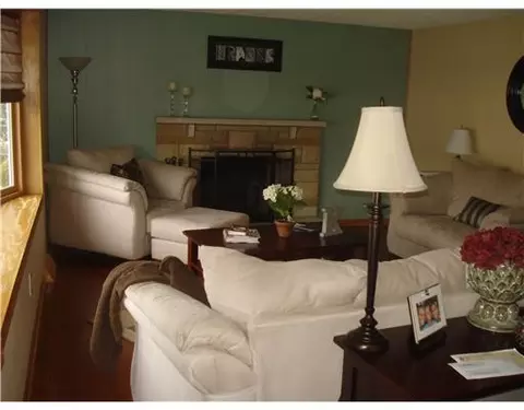 1936 Montego Dr, Springfield, OH 45503 photo 2