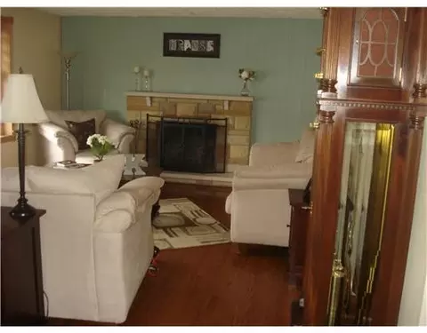1936 Montego Dr, Springfield, OH 45503 photo 3