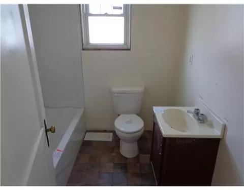 1825 Mound St, Springfield, OH 45505 photo 9