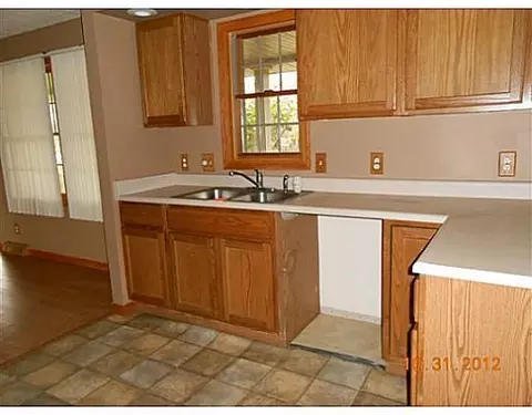 5561 Johnston Rd, Celina, OH 45822 photo 3