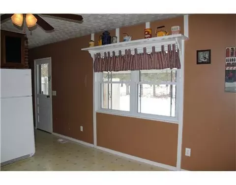 3242 Eastham, Springfield, OH 45503 photo 3