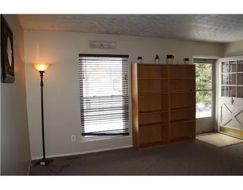 3242 Eastham, Springfield, OH 45503 photo 6