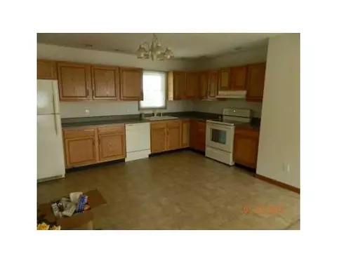 1305 Meadowview Dr, Celina, OH 45822 photo 5