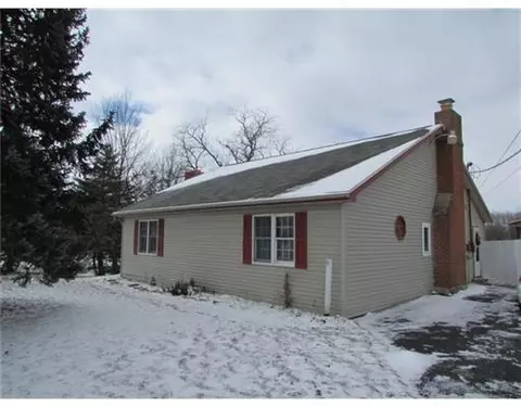 6625 Middle Urbana Rd, Springfield, OH 45502 photo 1