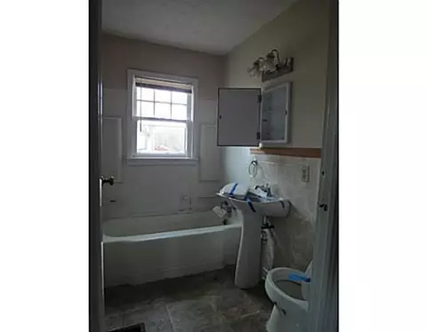 275 Ellis, De Graff, OH 43318 photo 4