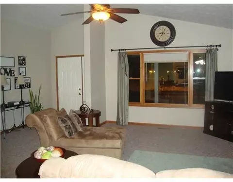 593 Foxcross, Sidney, OH 45365 photo 4