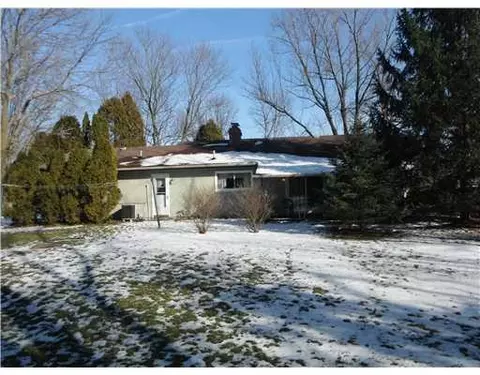 5988 Willowdale, Springfield, OH 45502 photo 3