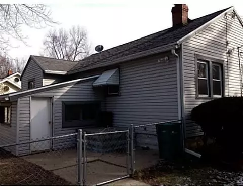 41 N Tecumseh, Springfield, OH 45504 photo 20