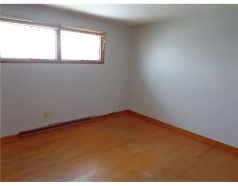 3877 Lawrenceville Dr, Springfield, OH 45504 photo 4