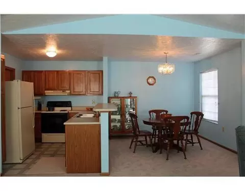 3984 Covington Dr #.., Springfield, OH 45503 photo 3
