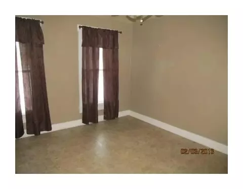 1022 Cypress St, Springfield, OH 45505 photo 6