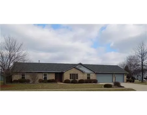 4902 Fox Run, Fairborn, OH 45324 photo 2