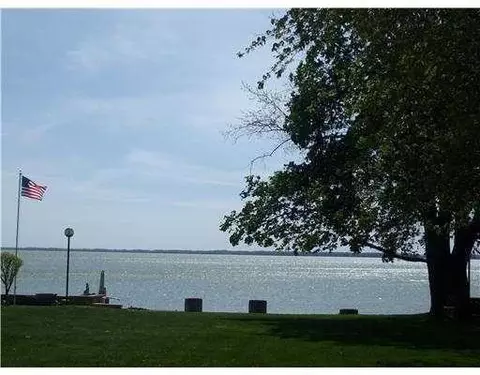 1209 Harbor Point Dr, Celina, OH 45822 photo 4