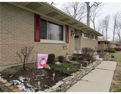 1710 Thomas Dr, Springfield, OH 45503 photo 2