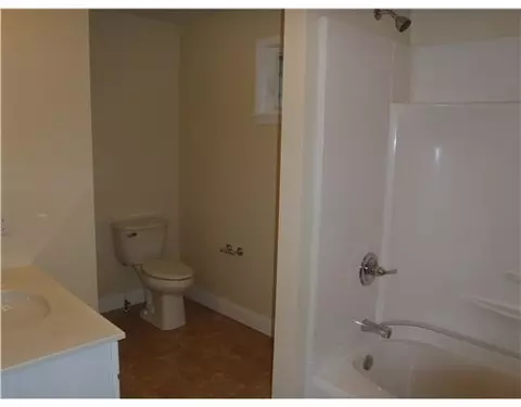 411 N Western Ave, Springfield, OH 45504 photo 8