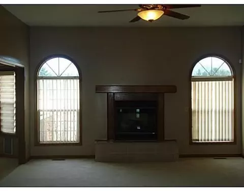 3394 Ashbury, Springfield, OH 45502 photo 4
