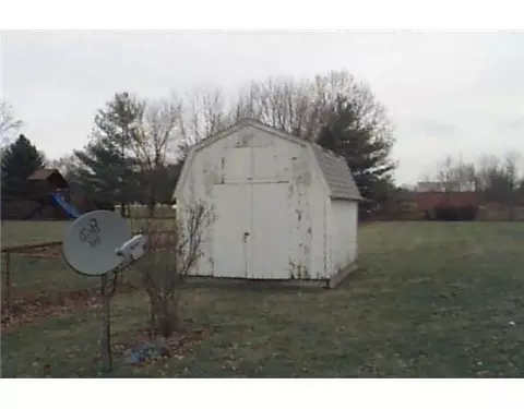 3832 Ballentine Pike, Springfield, OH 45502 photo 2