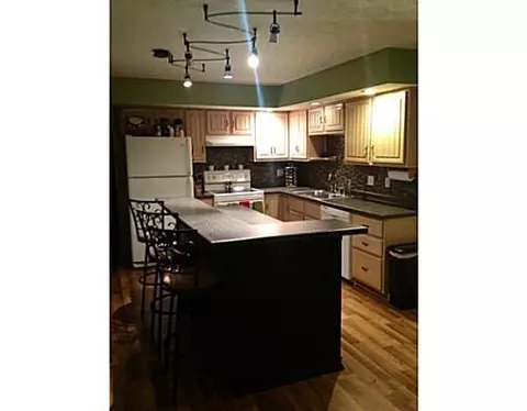 3008 Stonehaven, Springfield, OH 45503 photo 2