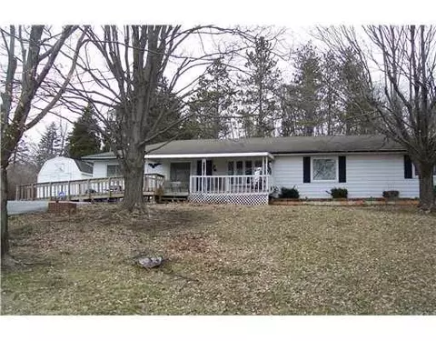 2426 Ross Ln, Springfield, OH 45502 photo 1