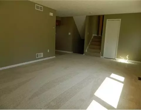 3220 Rocky Point Rd, Springfield, OH 45502 photo 3