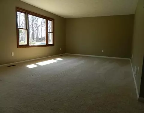 3220 Rocky Point Rd, Springfield, OH 45502 photo 2