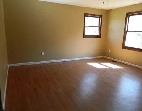 3220 Rocky Point Rd, Springfield, OH 45502 photo 11