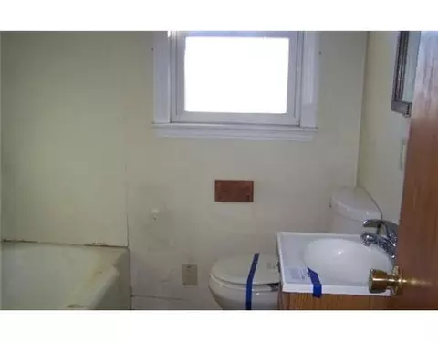 534 E Anthony St, Celina, OH 45822 photo 5