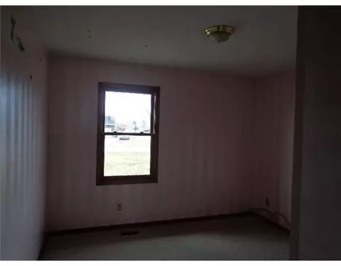 2148 Green Knl, Springfield, OH 45502 photo 6