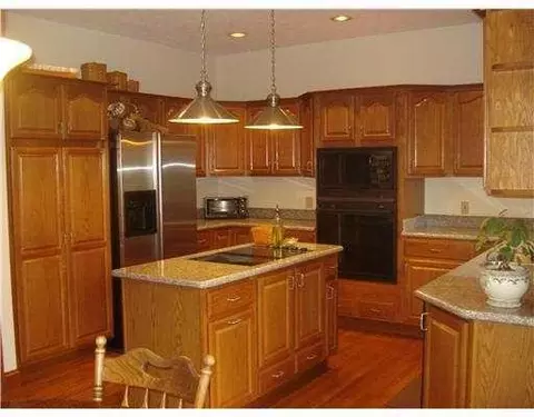 896 Forest Edge, Springfield, OH 45503 photo 5