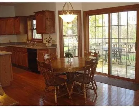 896 Forest Edge, Springfield, OH 45503 photo 6