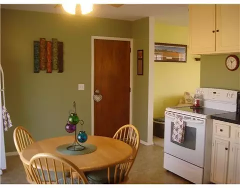 3015 Vineyard, Springfield, OH 45503 photo 10