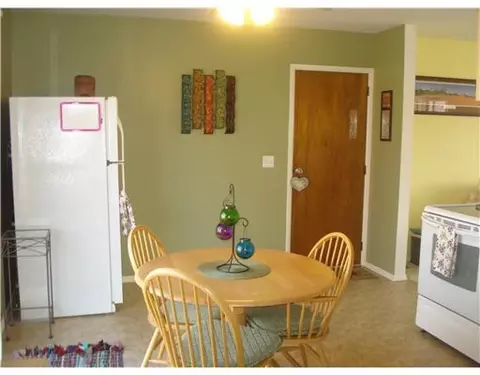3015 Vineyard, Springfield, OH 45503 photo 8