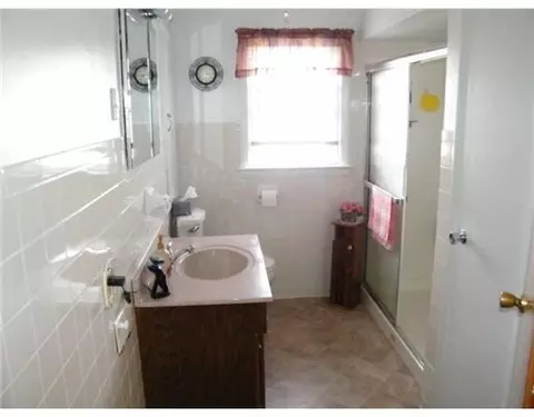 604 Stevison Dr, Springfield, OH 45503 photo 4