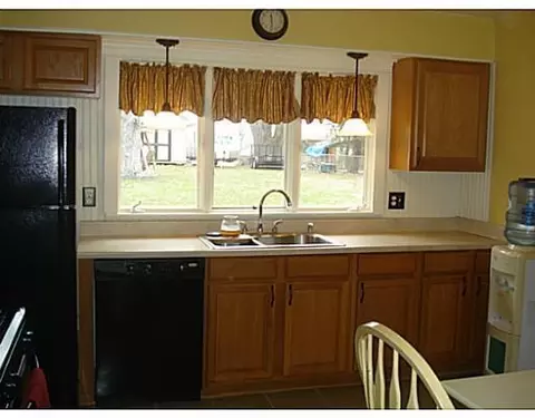 2866 Cumberland Dr, Springfield, OH 45506 photo 11