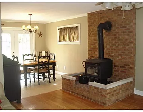 2866 Cumberland Dr, Springfield, OH 45506 photo 6
