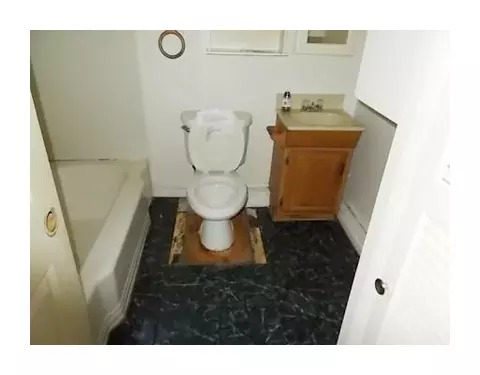 868 Champion Ave, Springfield, OH 45503 photo 5