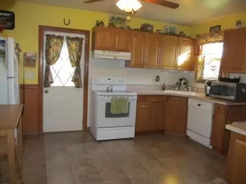 4644 Peacock Rd, Springfield, OH 45502 photo 9