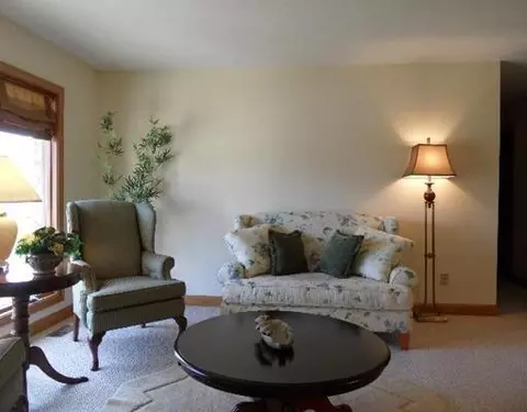 427 Carillion Dr, Springfield, OH 45503 photo 5