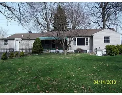 2225 Selma, Springfield, OH 45505 photo 2