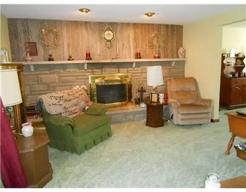 4681 E Ridgewood Rd, Springfield, OH 45503 photo 9
