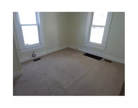 1664 Morgan St, Springfield, OH 45503 photo 5