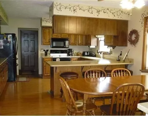 856 Stratford, Sidney, OH 45365 photo 5
